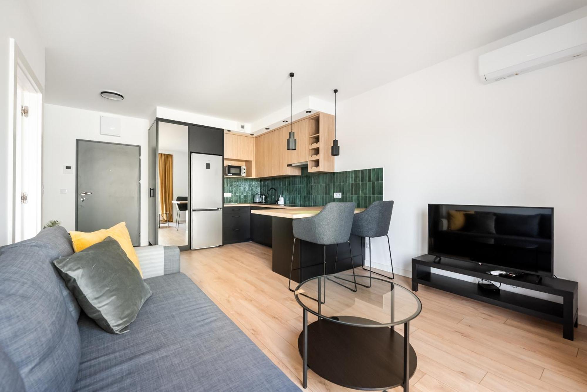 Wilenska Express Homely Apartment ワルシャワ エクステリア 写真